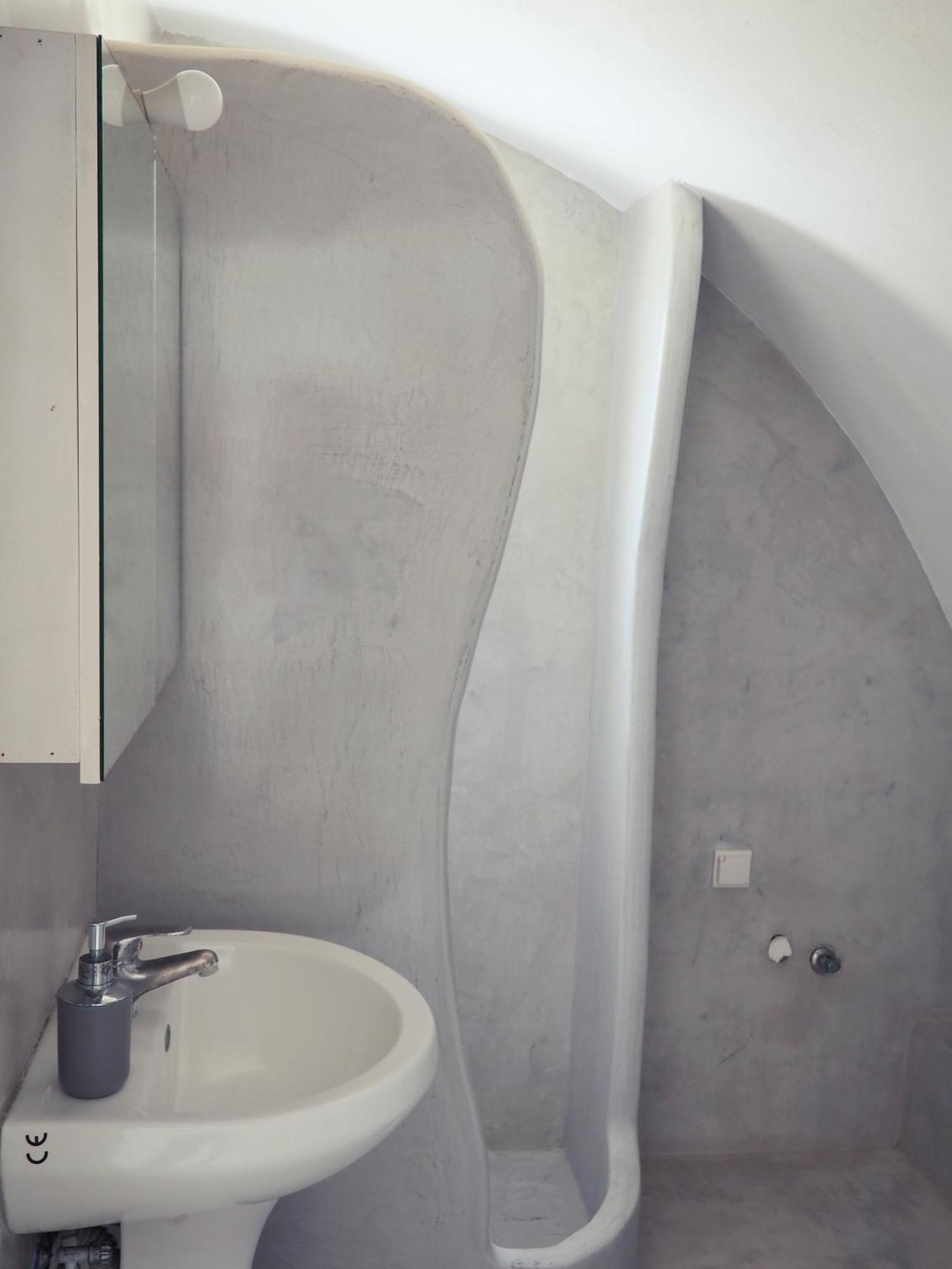 Leon Lux Apartments Perivolos  Extérieur photo
